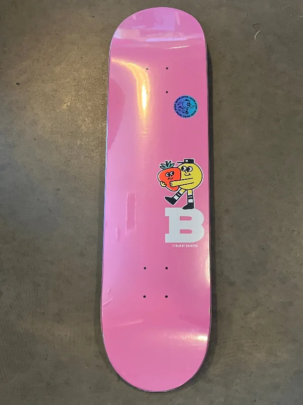 BLAST SKATES DECK - STRAWBERRY SCENT - 8.25